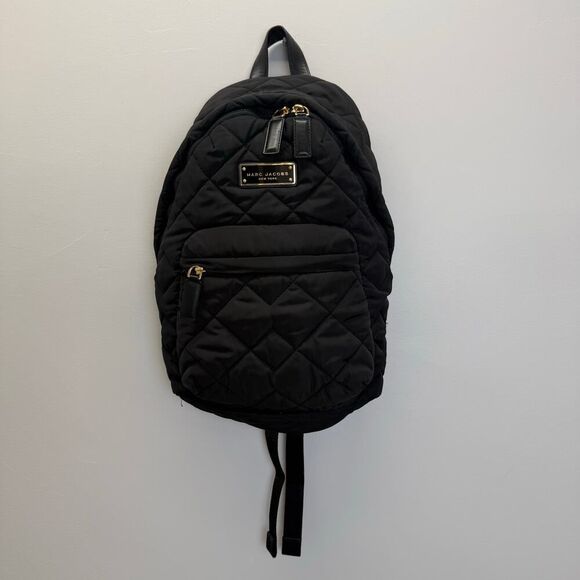 Quilted Nylon School Backpack
Marc Jacobs - Picture 6 of 11